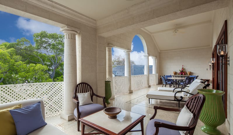 SANDY LANE - PENTHOUSE BALCONY